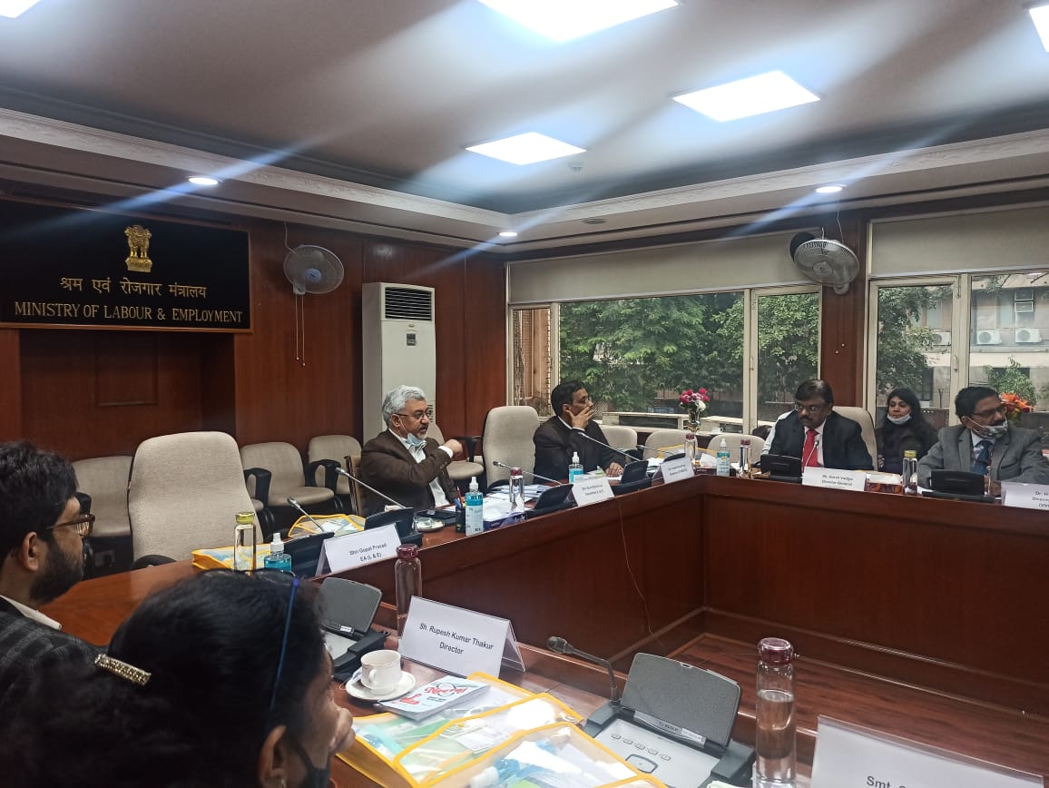 
<p>Meeting held on 02.12.2021 at New delhi for recognition of primary learning of unorganised workers, its linkages with NSC Portal to enhance their employability under the Chairmanship of Secretary, Ministry of Labour and Employment.</p>
 